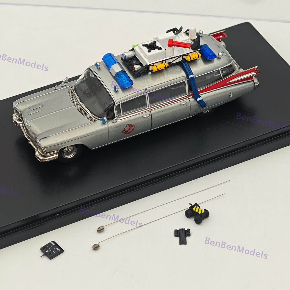 1:64 YS Ghostbusters Ecto-1 Varnish Diecast Model Minicar Limited