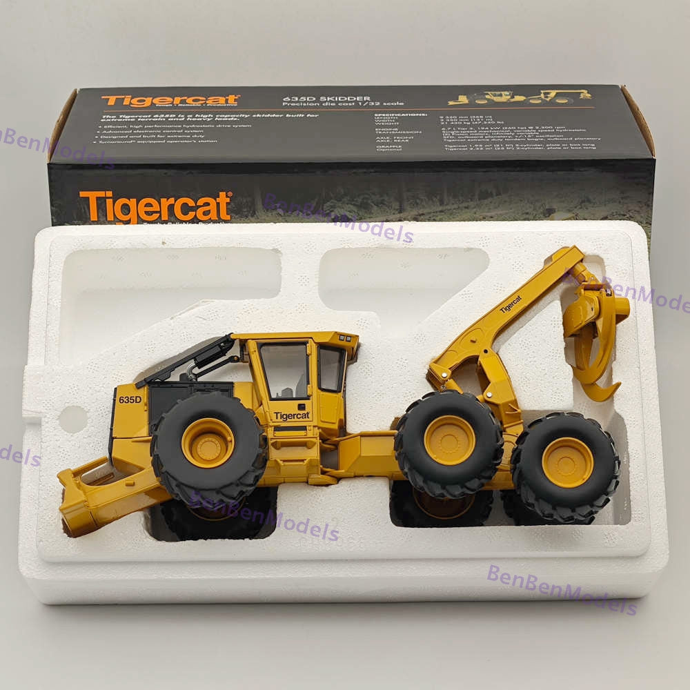 Tigercat 1/32 635D Skidder MIB Yellow Forestry Machinery Diecast