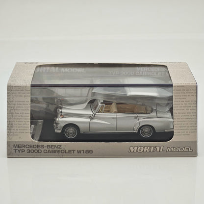 Mortal 1:64 Mercedes Benz 300D Convertible Retro Alloy Car Model Collection Diecast Toys Car Miniature Hobby Gifts