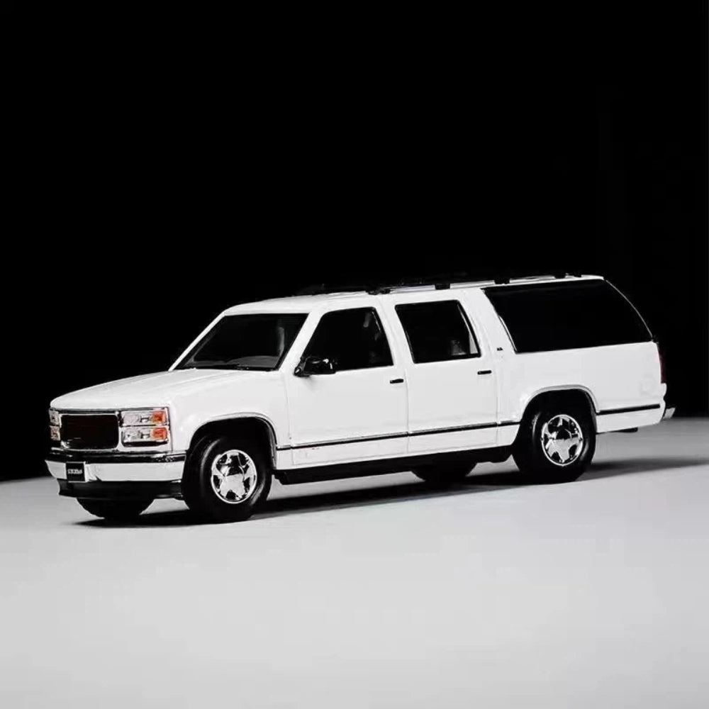 Bliss 1:64 Suburban GMT400 SUV White/Black Sport Model Diecast Model Car