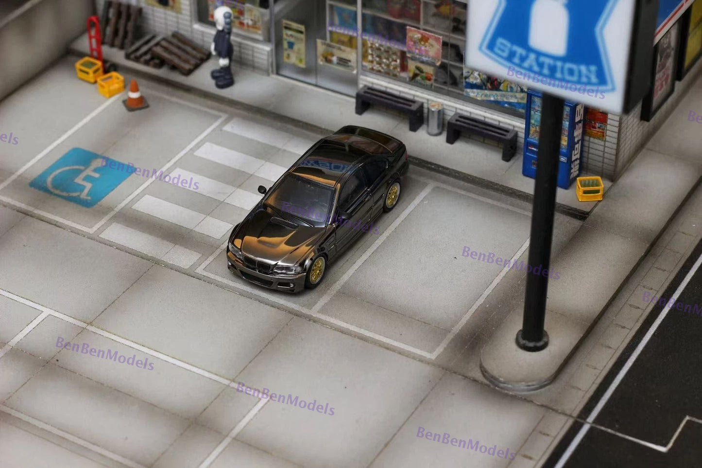 Pre-sale SH 1/64 E46 Chrome Black with BBS & Original Wheels Diecast Model Car