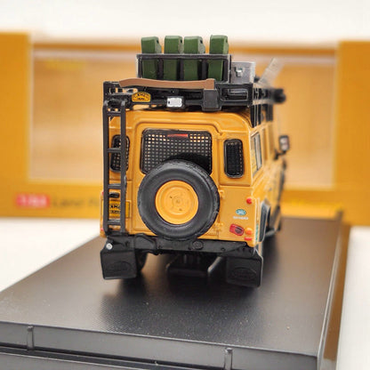 Master 1:64 Land Rover Defender 110 Camel Cup Diecast Model - Collector's Gift | UK Addresses Only