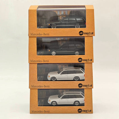 Tout nouveau Mortal 1:64 Mercedes-Benz S124 Travel Diecast Toys Modèles Collection Cadeaux Blanc/Noir 