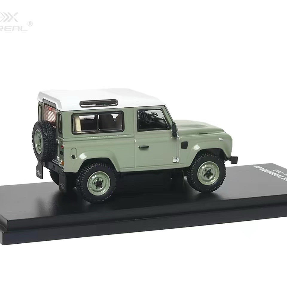 AR Box 1/64 Defender 90 Heritage 2015 Green Diecast Collectible Gift