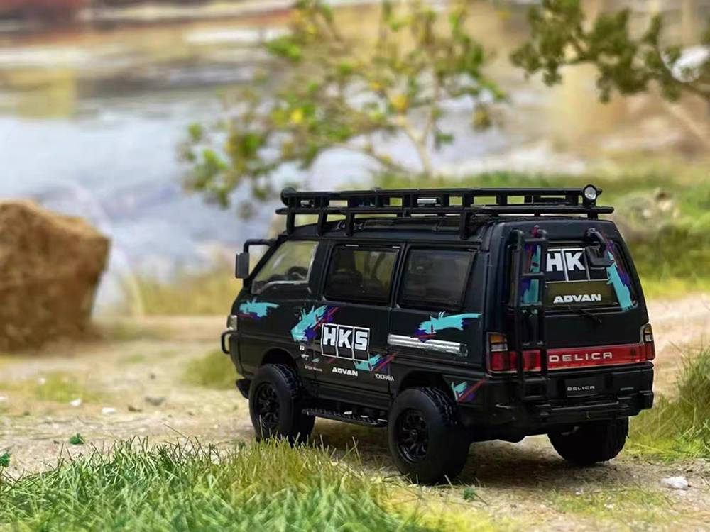 Autobots Models 1:64 for Delica 4X4 Star Wagon Van Diecast Toys Car Miniature Vehicle Hobby Collectible Gifts