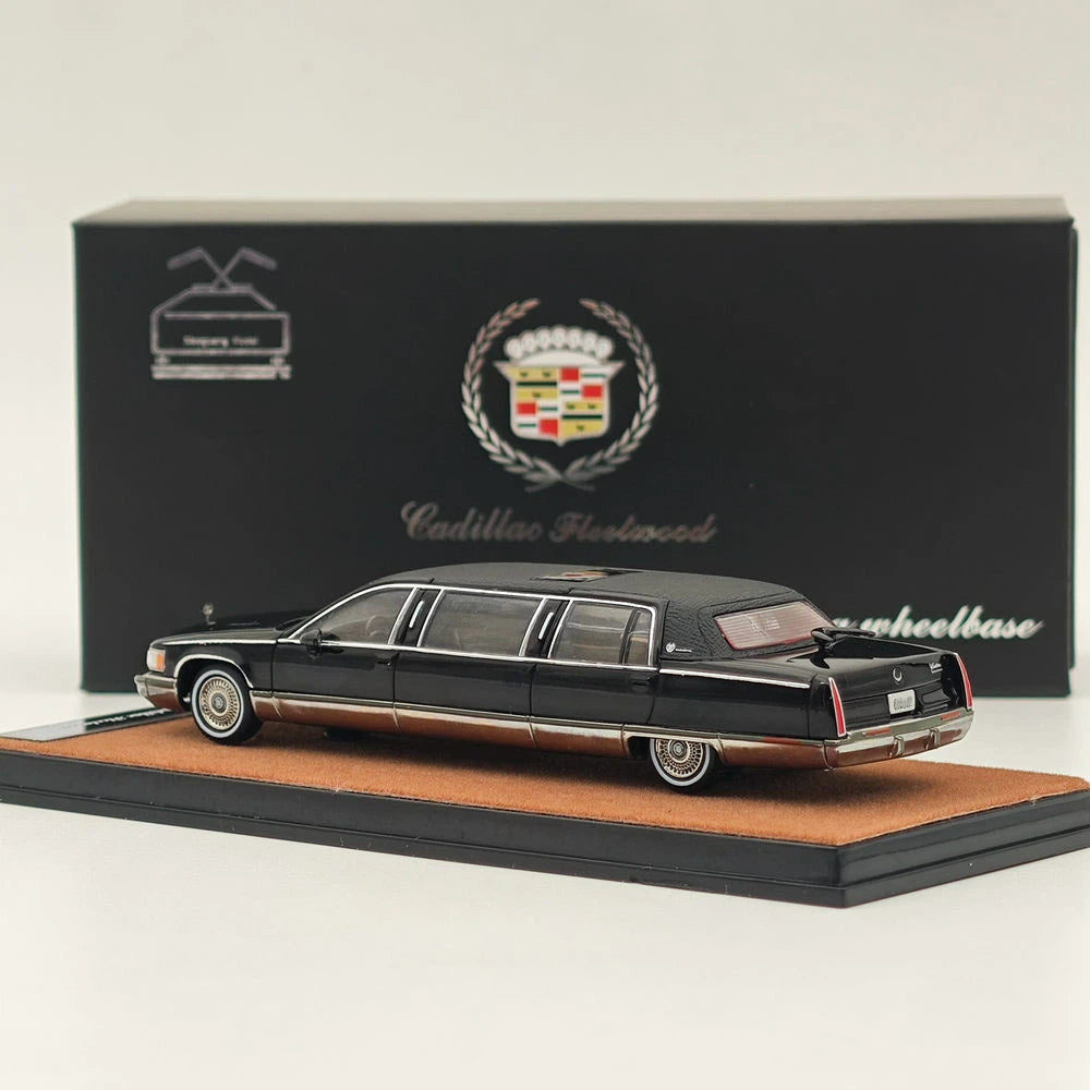 XiaoGuang 1/64 Fleetwood extended edition Black Alloy Diecast Models Car Collection