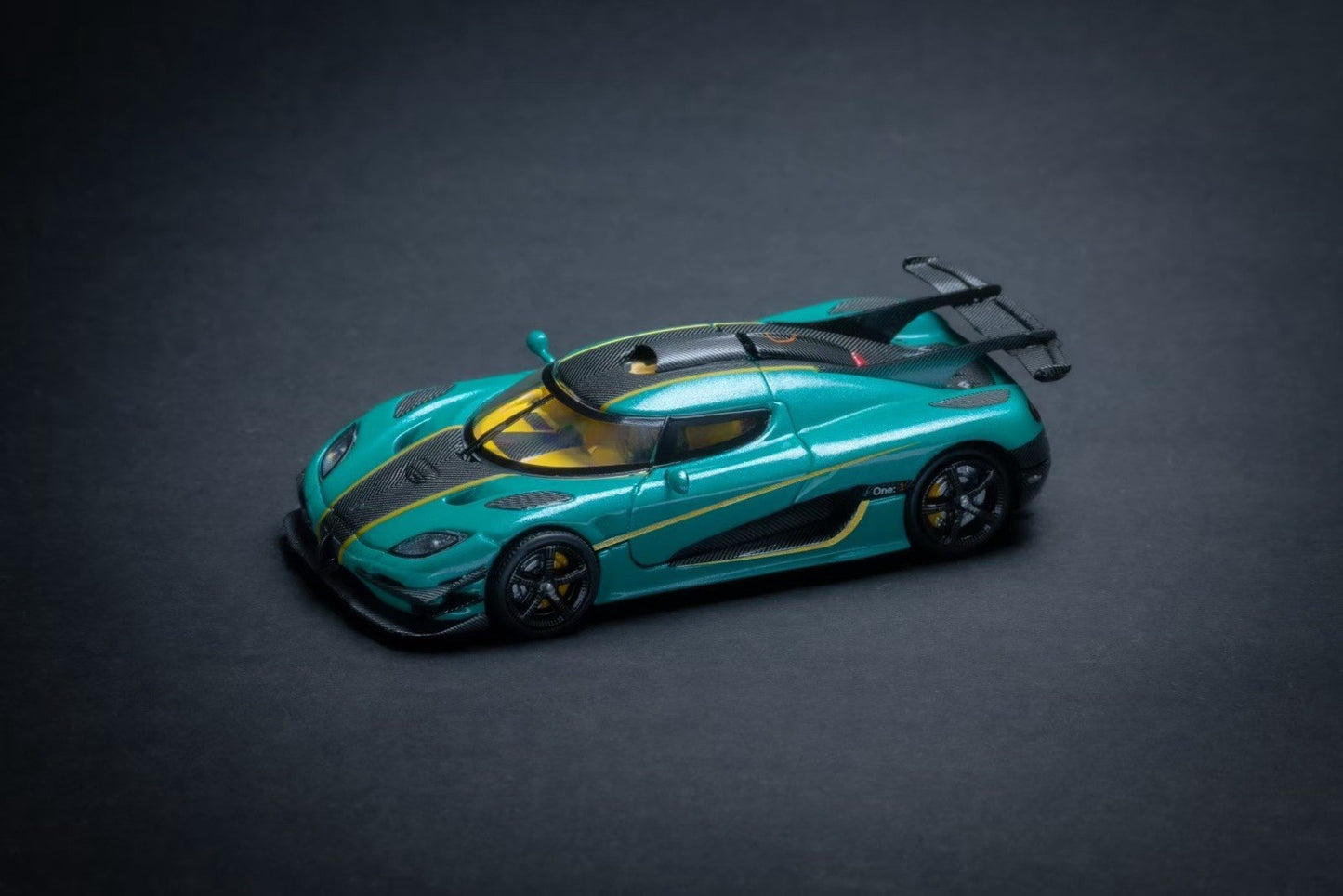 MJ 1/64 Koenigsegg One:1 Metal Green Alloy Car Model - Rear Hood Opens