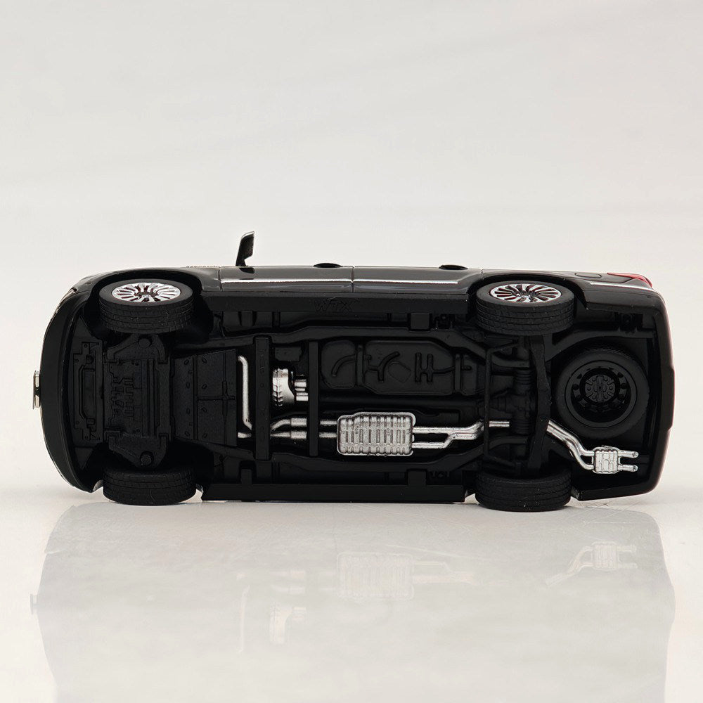 1:64 Navigator L SUV Model, Retractable Step Suspension Steering White/Black WTX