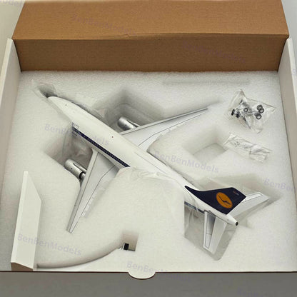Lufthansa / Airbus A300B2-100 / D-AIAC / JF-A300-001 / 1:200/WITH STAND/Aircraft