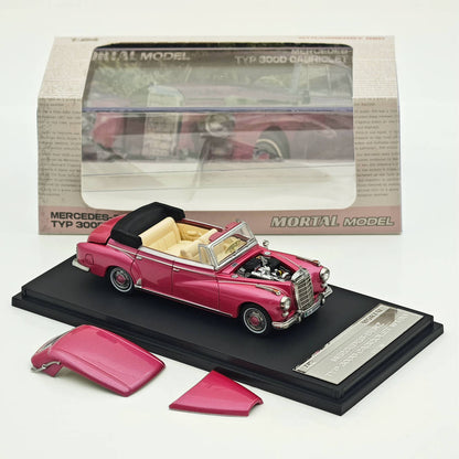 Mortal 1:64 Mercedes Benz 300D Convertible Retro Alloy Car Model Collection Diecast Toys Car Miniature Hobby Gifts