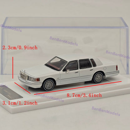 1/64 MK Miniatures Town Car Luxury Sedan Model Diecast Metal Car Limited