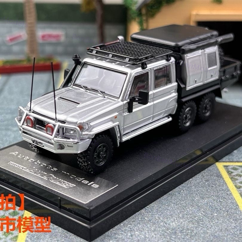 AM 1:64 Toyota Land Cruiser LC79 6X6 Double Cab Pickup Diecast Toys Car Model Gifts
