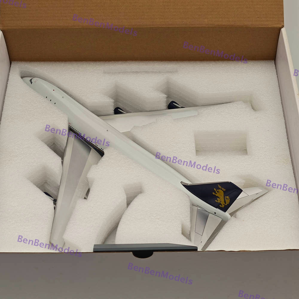 Caledonian Airways Boeing 747 G-BMGS / WITH STAND / Passenger Airplane 1/200
