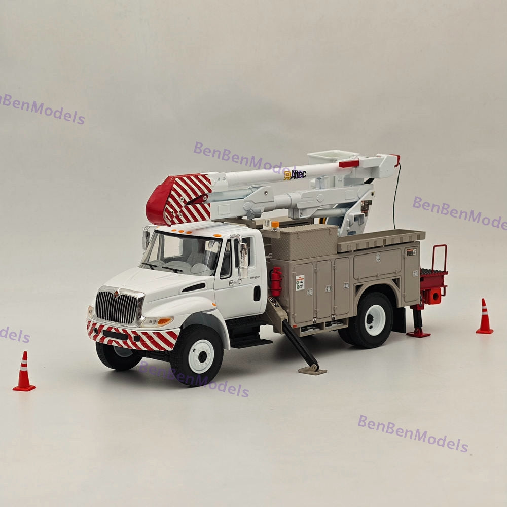 1:34 First Altec International Aerial Device Utility ENERGY Truck  / OHIO EDISON