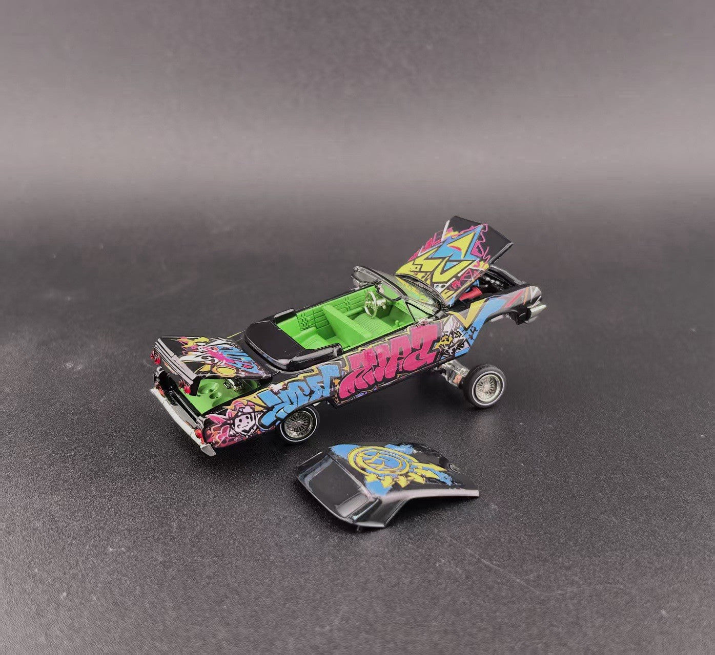 Fine Works FW 1:64 Impala Lowrider Openable Convertible Adjustable Chassis Diecast Alloy Car Models Gifts