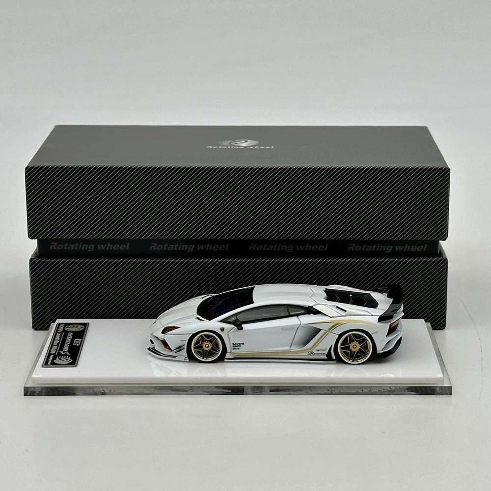 Rotating Wheel 1/64 Aventador S Rowen Supercar White Diecast Alloy Collectible Model Car