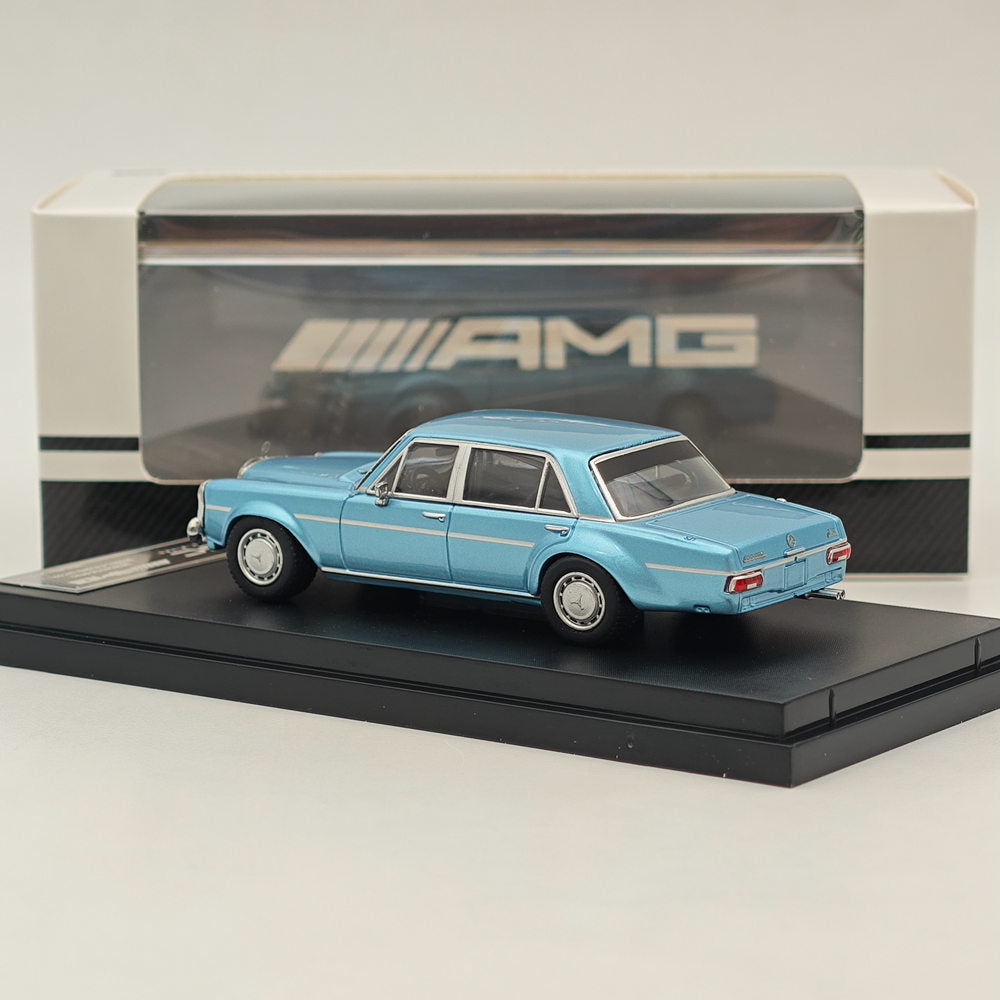 BSC 1:64 Mercedes Benz 300SEL W109 AMG Blue Diecast Car Model Toy Collections
