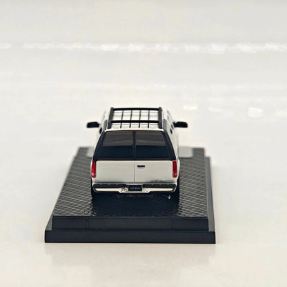 1:64 Bliss Suburban GMT400 SUV White HEC Beijing Diecast Model Car