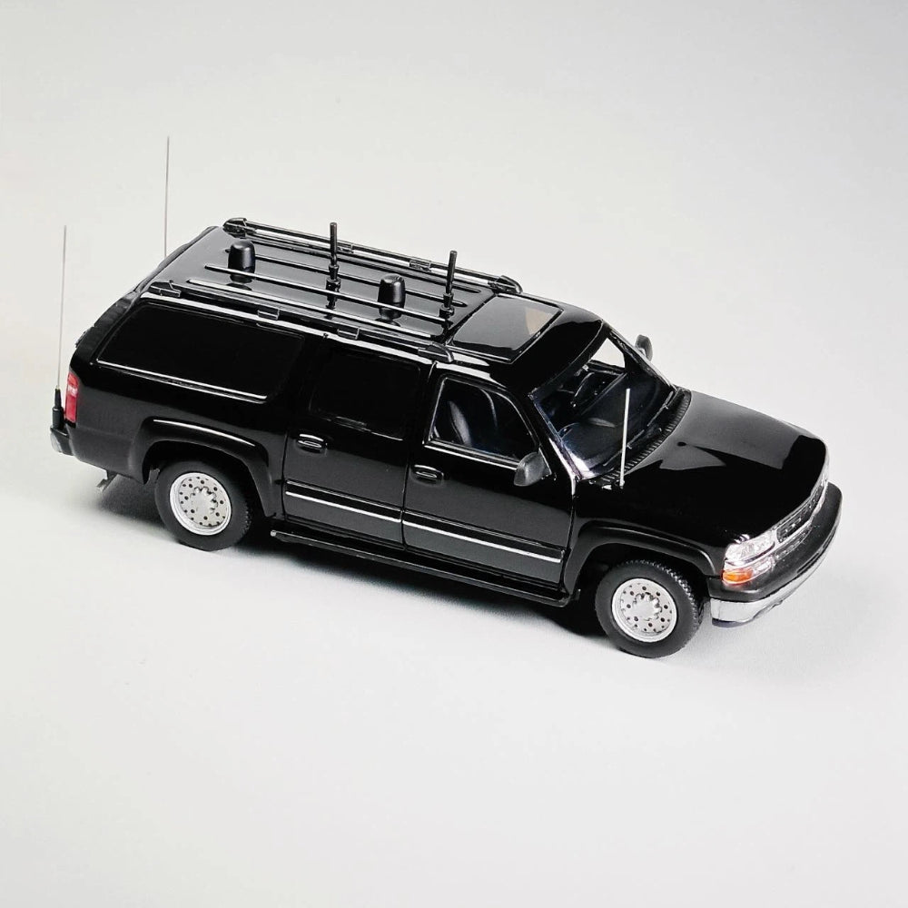 MK Miniatures 1/64 2003 Suburban GMT800 Diecast Model Car Limited Collection