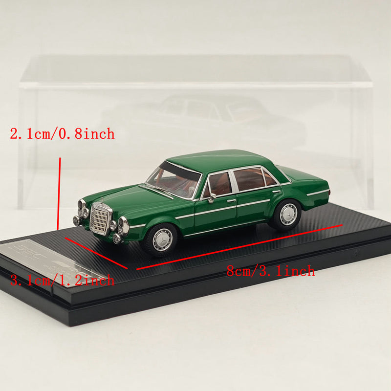 BSC 1:64 Mercedes Benz 300SEL W109 AMG Green Diecast Car Model Toy Collections