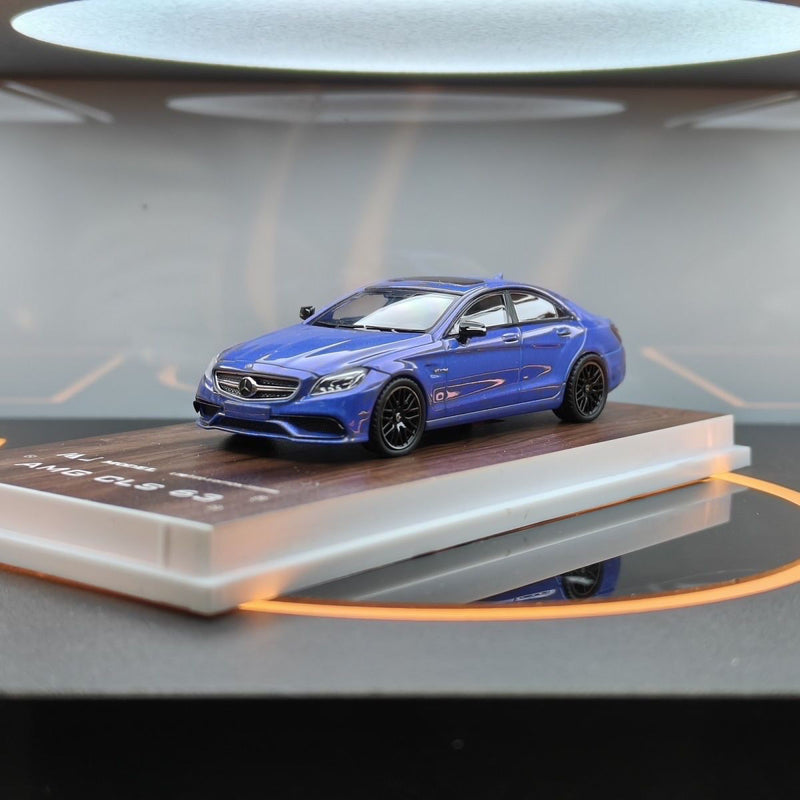 MJ 1:64 MERCEDES-BENZ CLS63 AMG Shooting Brake/Devil's Eye/Suit thug Bridge Car/Station Wagon Diecast Toys Car Models Collection Gifts Limited Edition