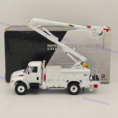 1:34 FIRST INTERNA TIONAL DURASTAR UTILTY BUCKET TRUCK White 10-3901 DIECAST
