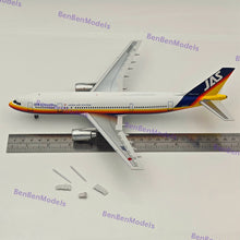 1:200 / Airbus A300B4 / Japan Air System / JA8263 WITH STAND - JFOX JF-A300-004