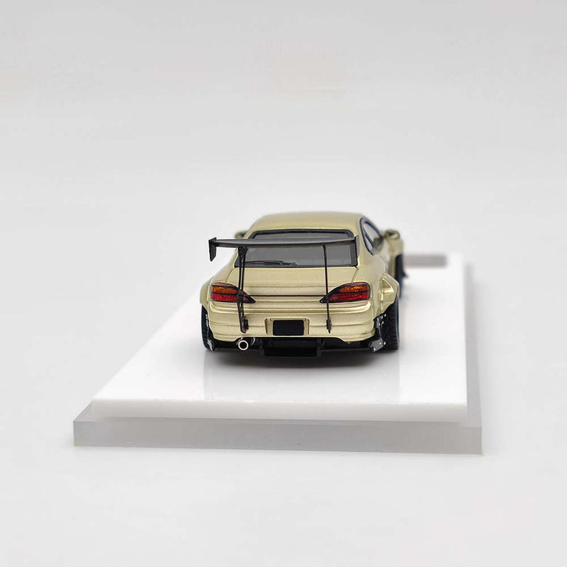 1/64 Wildfire Nissan Silvia S15 Rocket Bunny Car Gold High Quality Resin Model Toys Gift