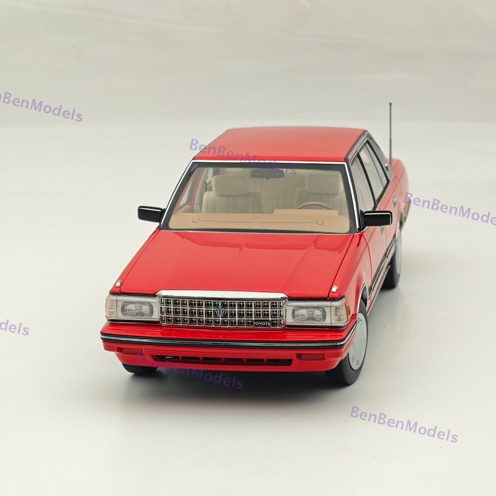 1/18 Toyota Crown Seventh Generation MS122 Red / Mi Interior Diecast Model