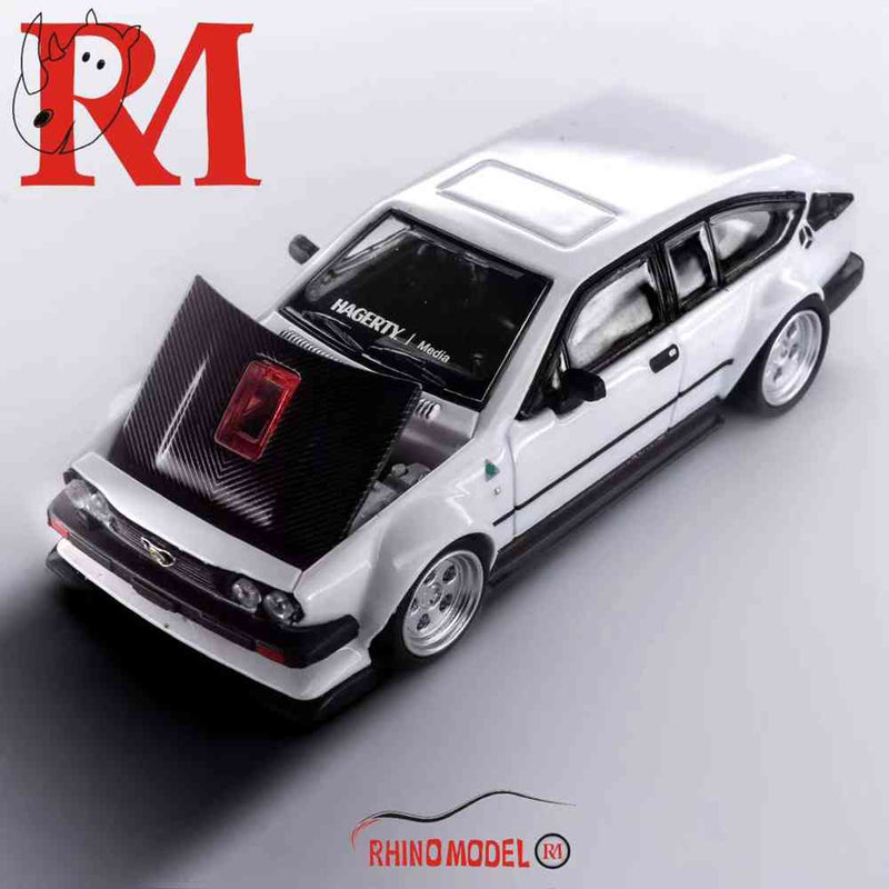 Pre-sale RM 1:64 Alfa Romeo GTV6 Wide Body Modified Open Hood with Engine Diecast Toys Car Collection Gifts