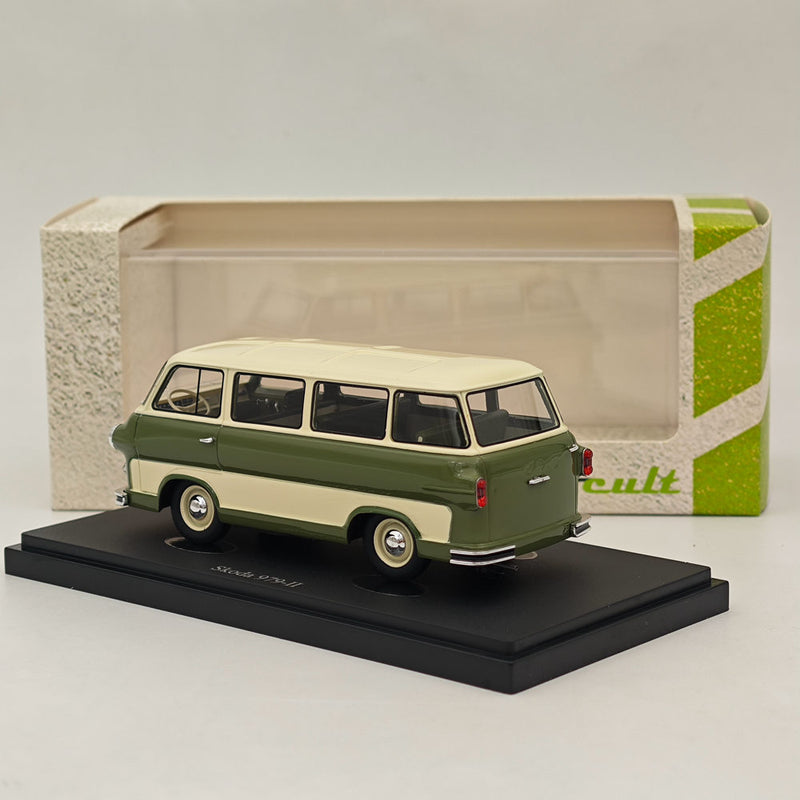 1/43 AutoCult Skoda 979-II Minibus Cz Beige/Green Model Car Limited