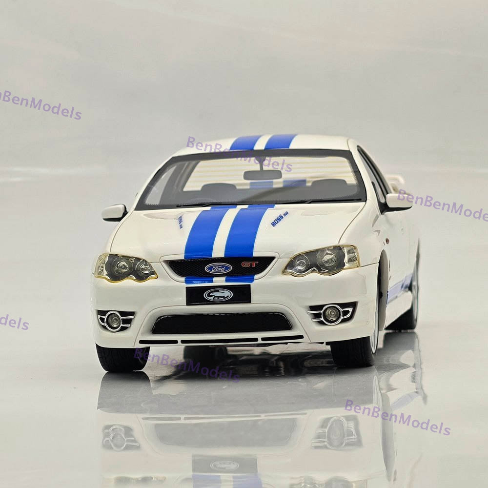 1:18 Ford BF GT Cobra UTE White Cobra High Performance Pickup Model Limited