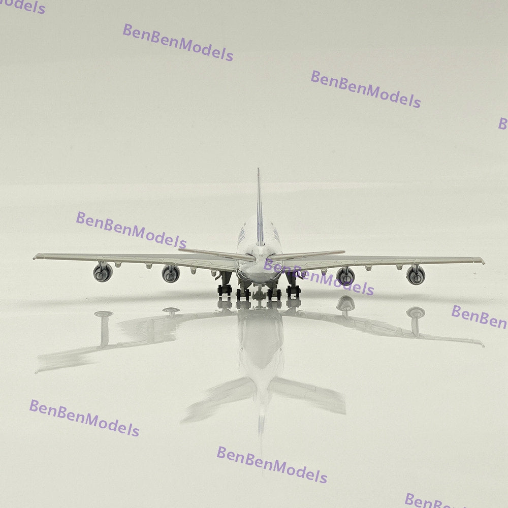 1:400 RM Pan Am Boeing 747-100 N4704U Passenger Airplane Diecast Model