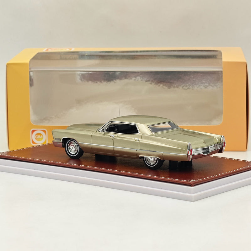 Great Iconic Models 1/43 GIM Cadillac Sedan deVille Hardtop Resin 1968 Gold Met