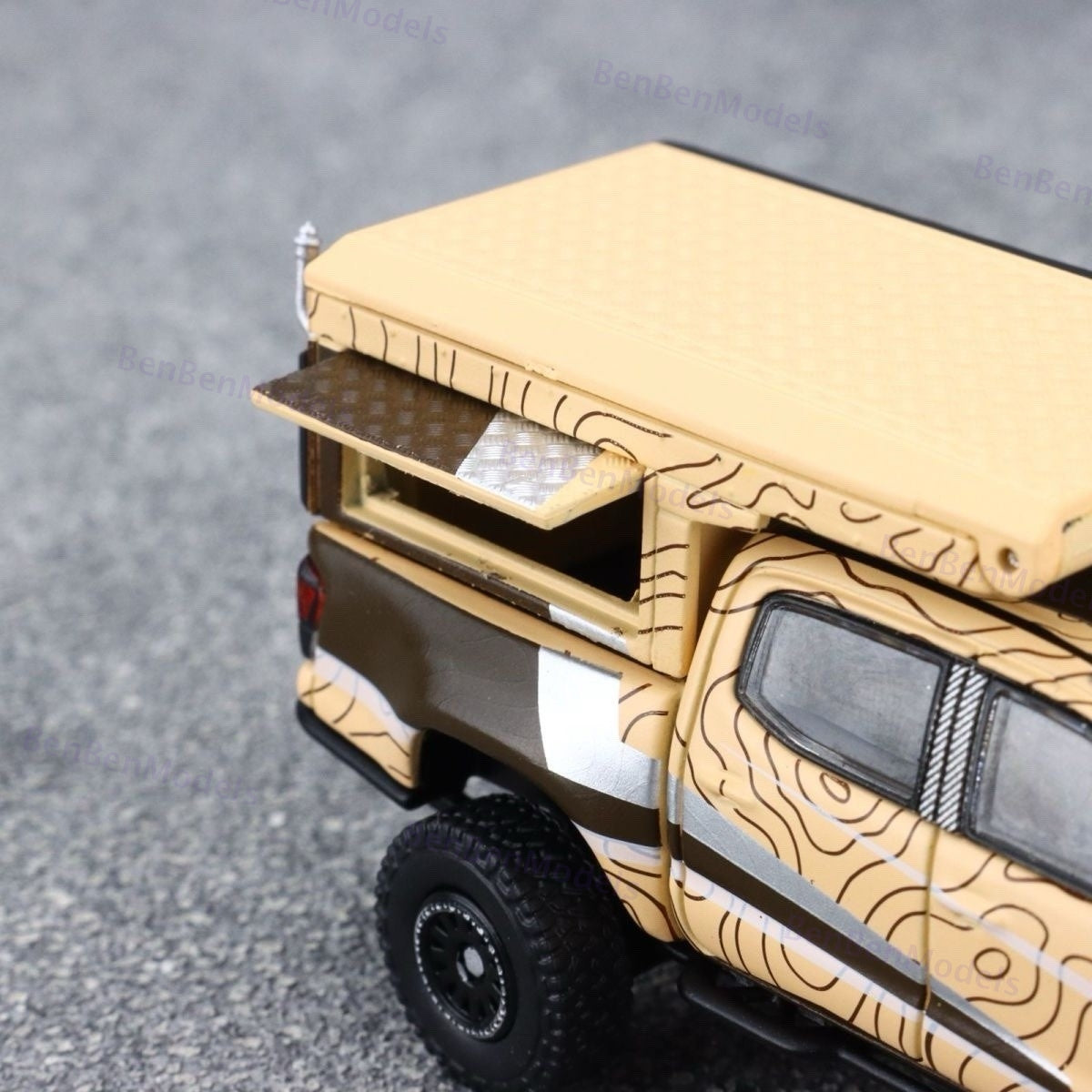 Model 1:64 Collectible Toyota Tacoma Off-Road Camper GCD Car Diecast Gifts