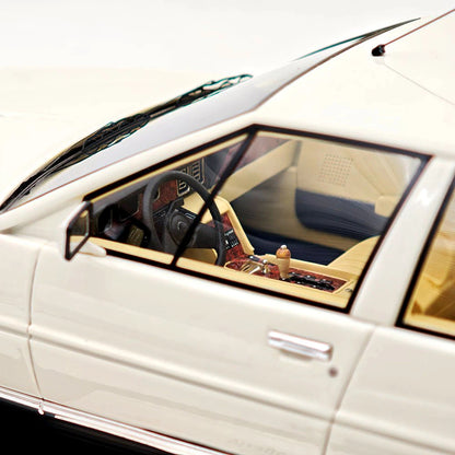 PMC 1:18 Lagonda 1986 Four Door Luxury Sedan Resin Model Car Limited Edition