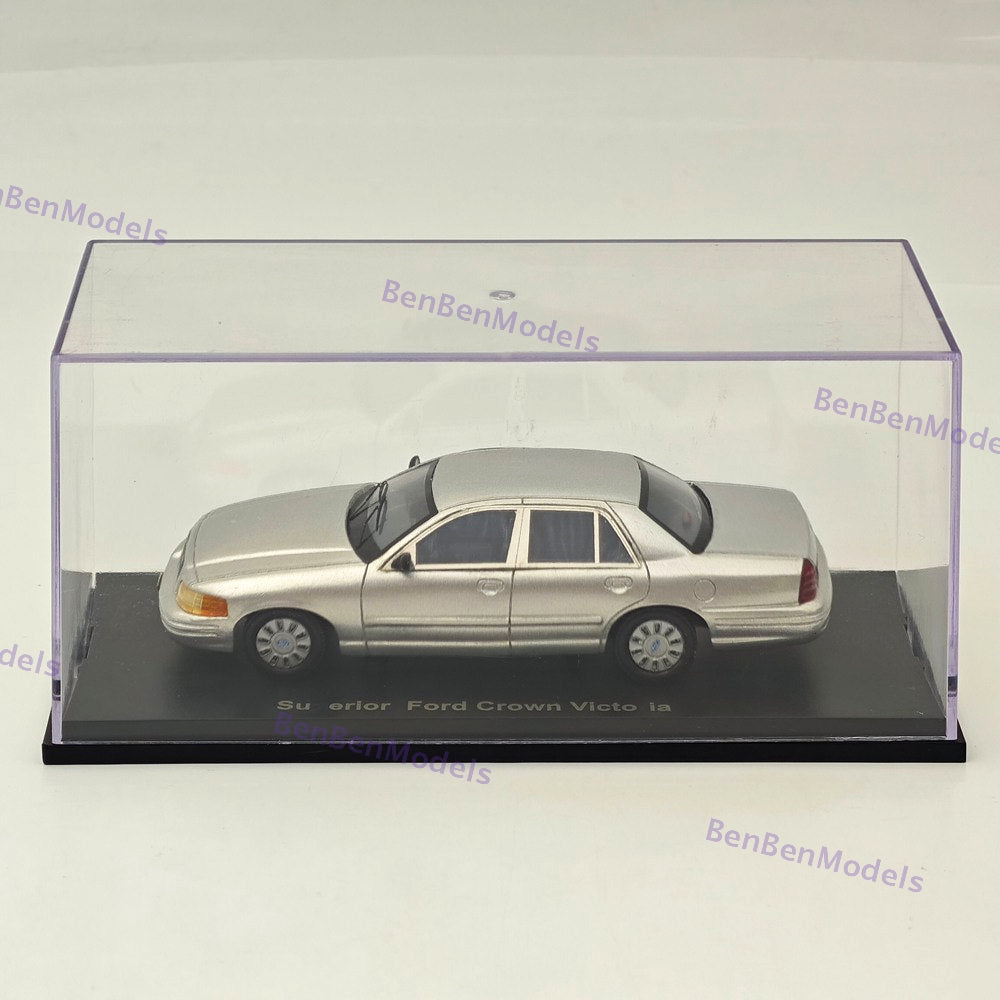 1/43 Superior Ford Crown Victo ia Silver Resin Model Car Limited Edition Used