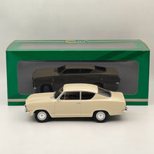 Modèle réduit de voiture en résine CULT Opel Kadett B Coupé blanc 1966 CML137-1 1:18