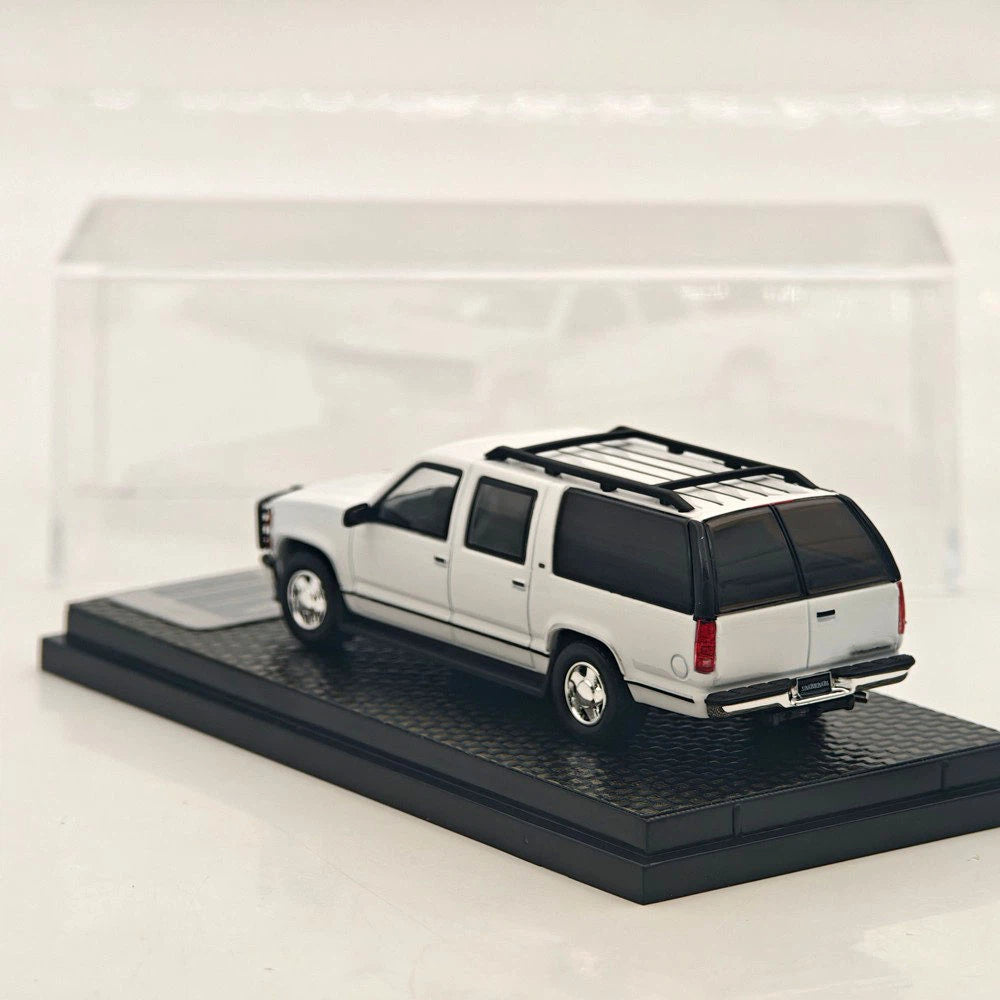 1:64 Bliss Suburban GMT400 SUV White HEC Beijing Diecast Model Car