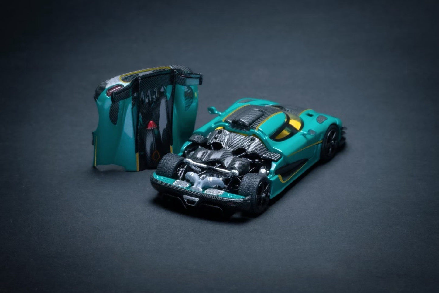 MJ 1/64 Koenigsegg One:1 Metal Green Alloy Car Model - Rear Hood Opens