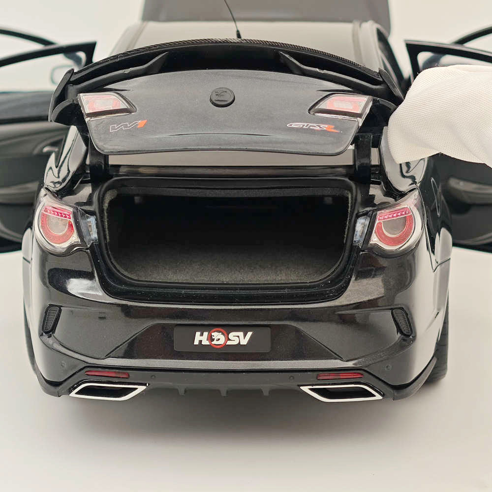 1:18 Scale Holden HSV GTSR W1 PHANTOM B182817E Black Diecast Models Car Limited Collection Gifts(Ships from the United States)