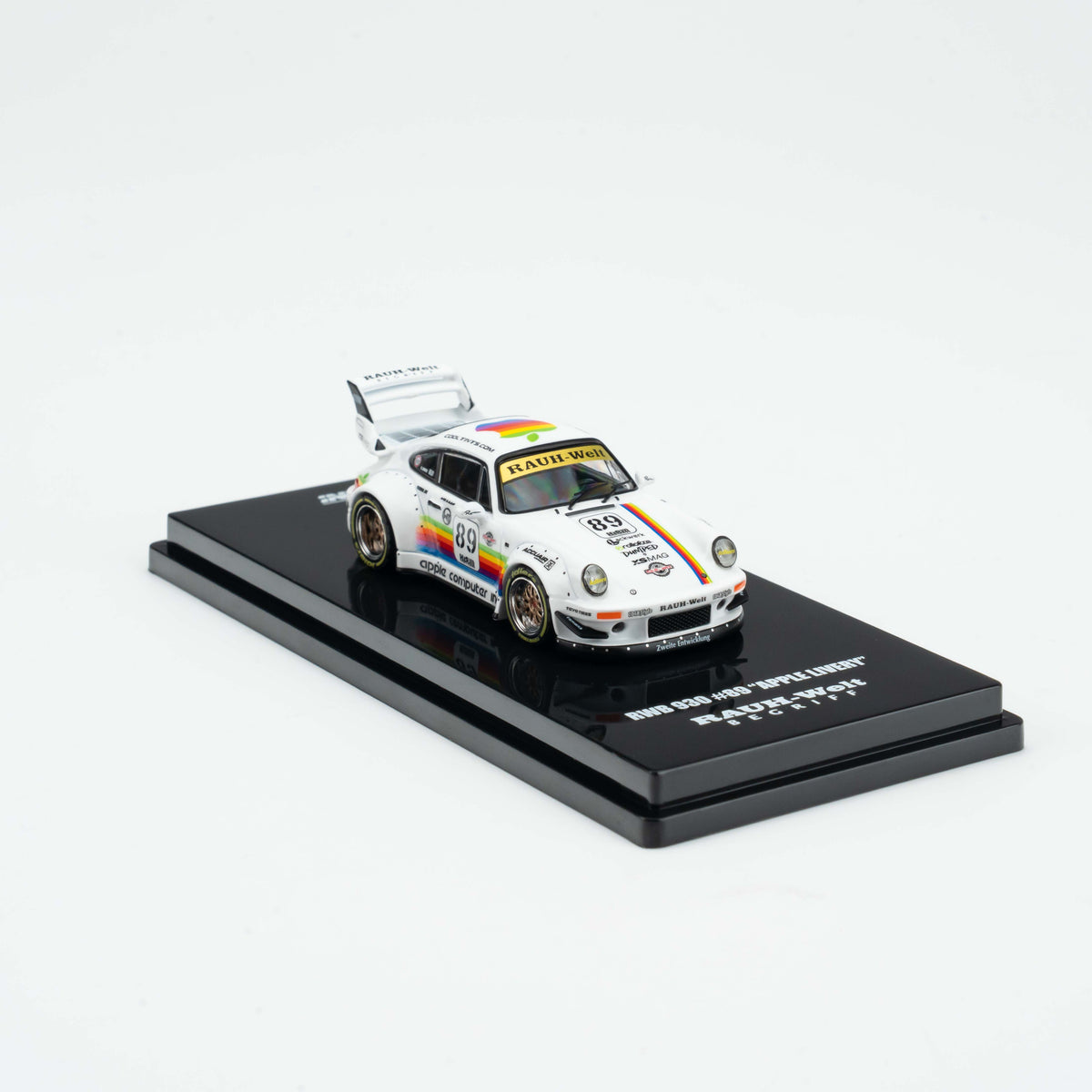 INNO 1:64 RWB 930 #89 White Apple Livery Wide-body Modification Alloy Model Car