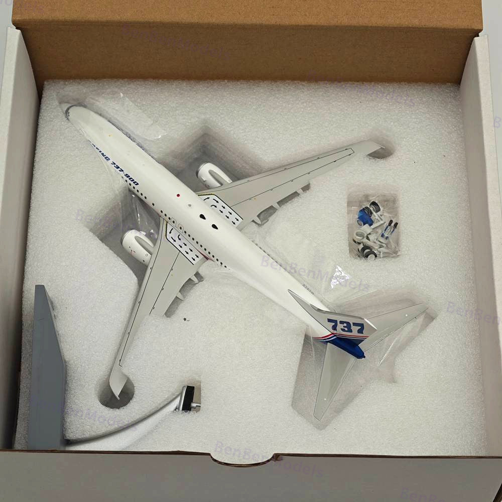 INFLIGHT 1:200 Boeing 737-900 'House Color' / N737X / IF739737X/Diecast Aircraft