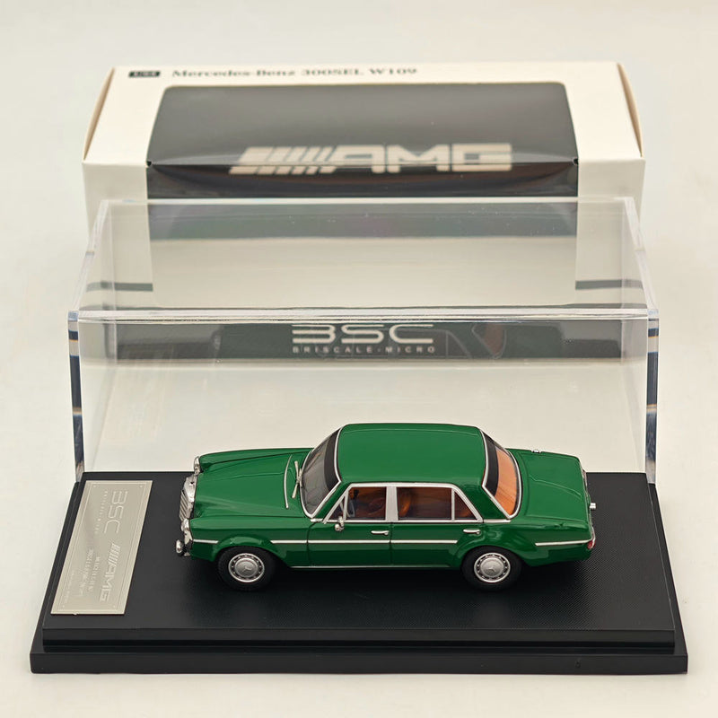 BSC 1:64 Mercedes Benz 300SEL W109 AMG Green Diecast Car Model Toy Collections