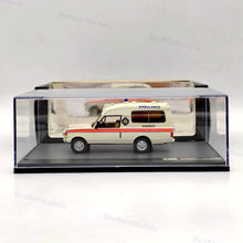 1/43 MATRIX-MODELS Herbert Lomas Range Rover Somerset Ambulance Service Beige