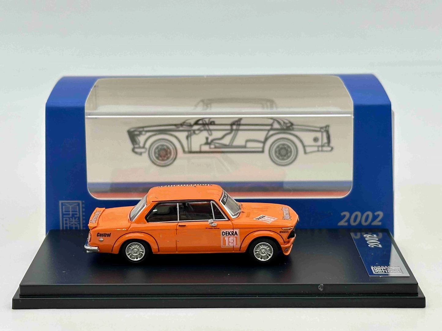 YS 1:64 2002 Turbo Classic Sport Diecast Model Car Limited Edition