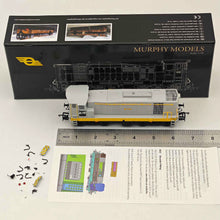 1:76 Murphy Models MM0135 Class 121 Diesel Locomotive B135 in CIE Grey livery -Railways Collection