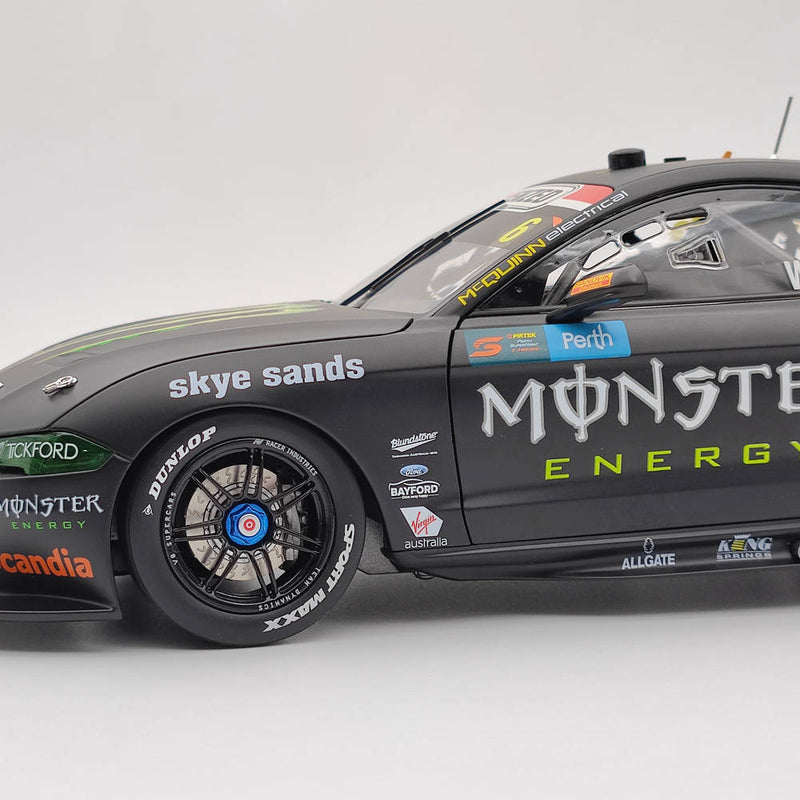 1/18 Authentic MONSTER ENERGY RACING