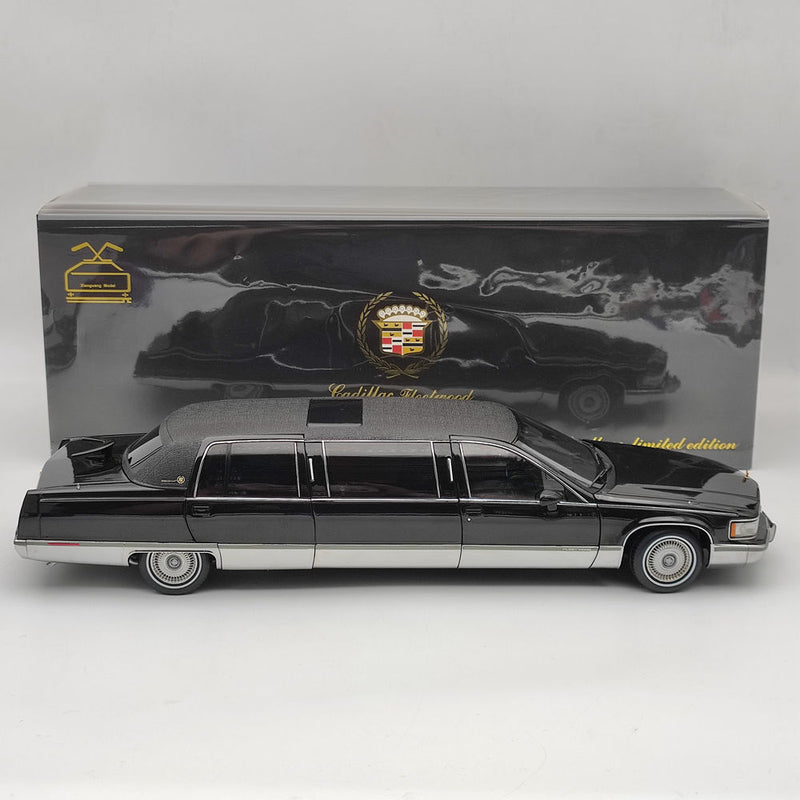 GM 1:18 Cadillac Fleetwood Long Wheelbase Diecast Model Gold LOGO Limited 99pcs Toys Car Gift