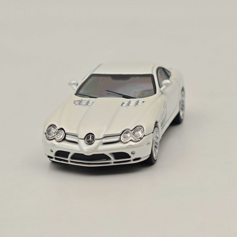 1:64 STREET WARRIOR Mercedes SLR McLaren White Diecast Model Car Limited